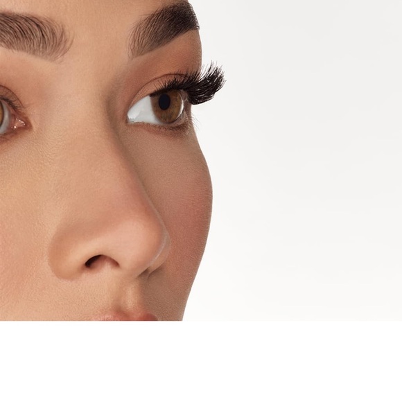 Ardell Bundle of 10 Kits of “Individuals” Double & Triple False Eyelash Sets! - Picture 3 of 16